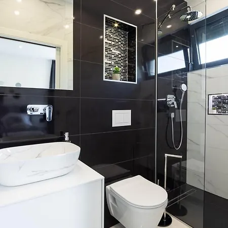 Luxury With A Swimming Pool Klis, Split - 21734 빌라 *